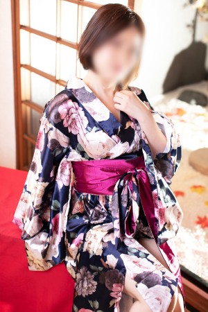 松山メンズエステ　膝麻久庵 白森　さくら