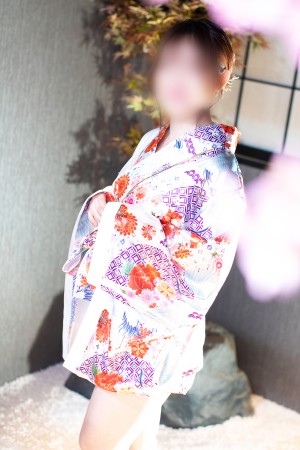 松山メンズエステ　膝麻久庵 白森　さくら