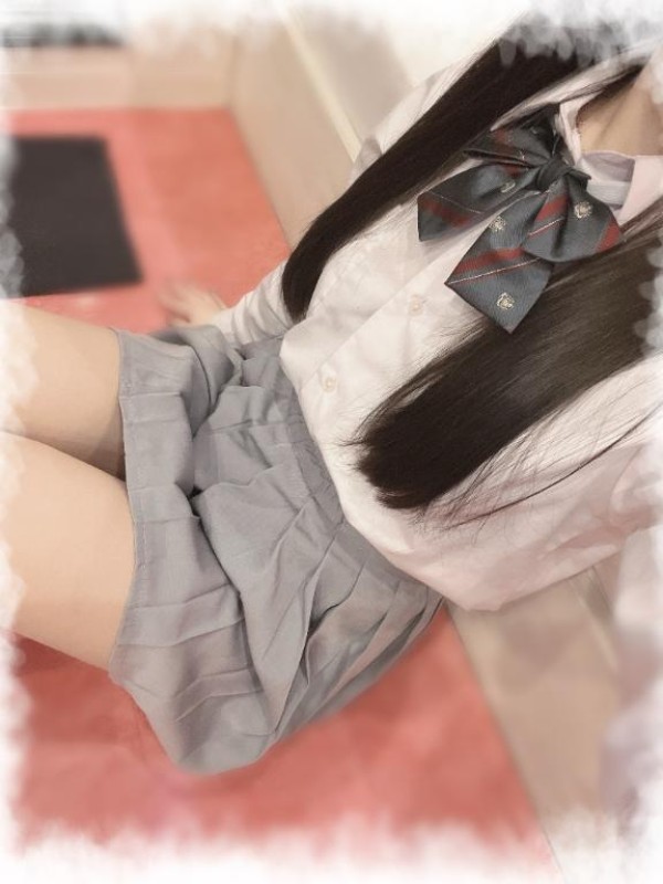 愛ドル学園～制服美少女集めました～ あまなつ　さつき☆ご奉仕大好き 出勤❕