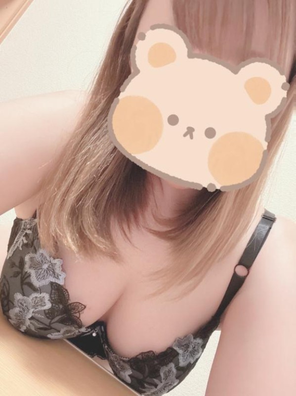 赤と黒 華瀬　あまね しゅしゅ女?