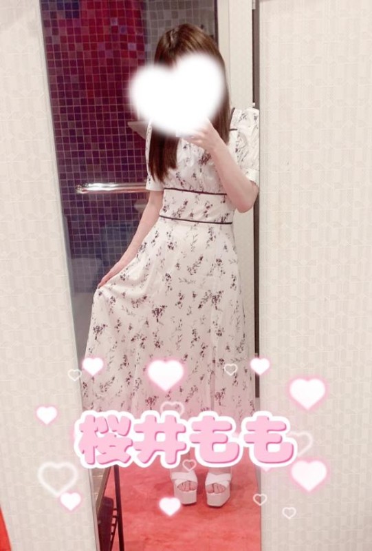 愛ドル学園～制服美少女集めました～ 桜井　もも 🍑出勤🍑