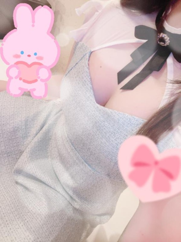 赤と黒 桐乃◇まゆ 白色のトロッとしたアレが好き?
