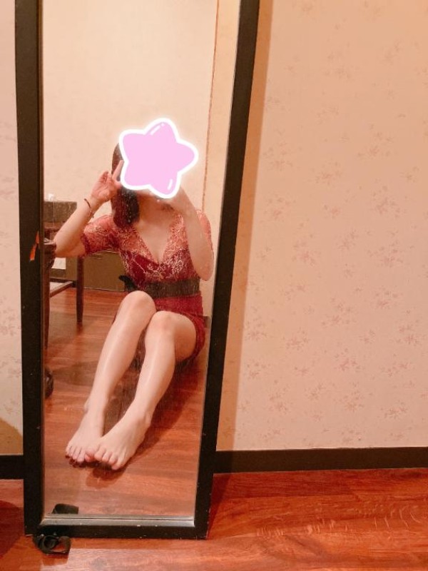 赤と黒 春山◇にこ 出勤しました?