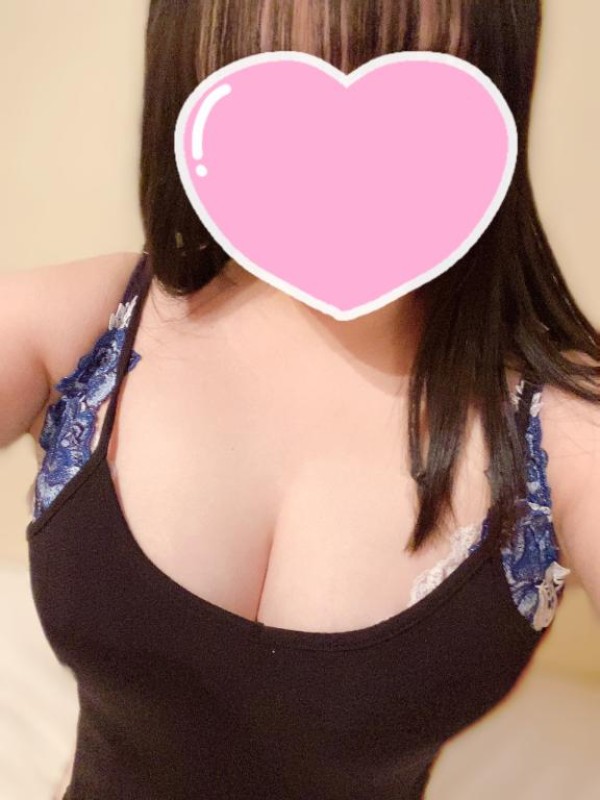 赤と黒 小鳥◇ももか 今日でひと区切り?お店到着！