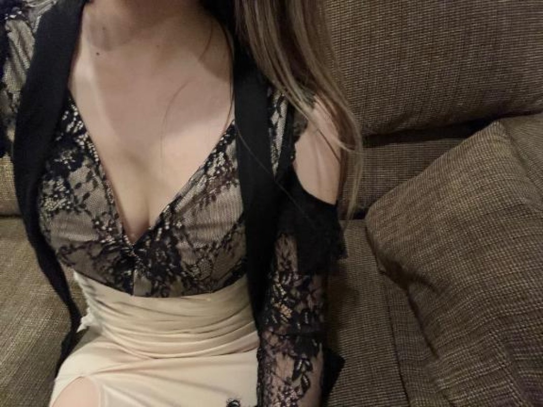 朝倉　真生☆色白美女は超敏感！出勤しましたー！！！