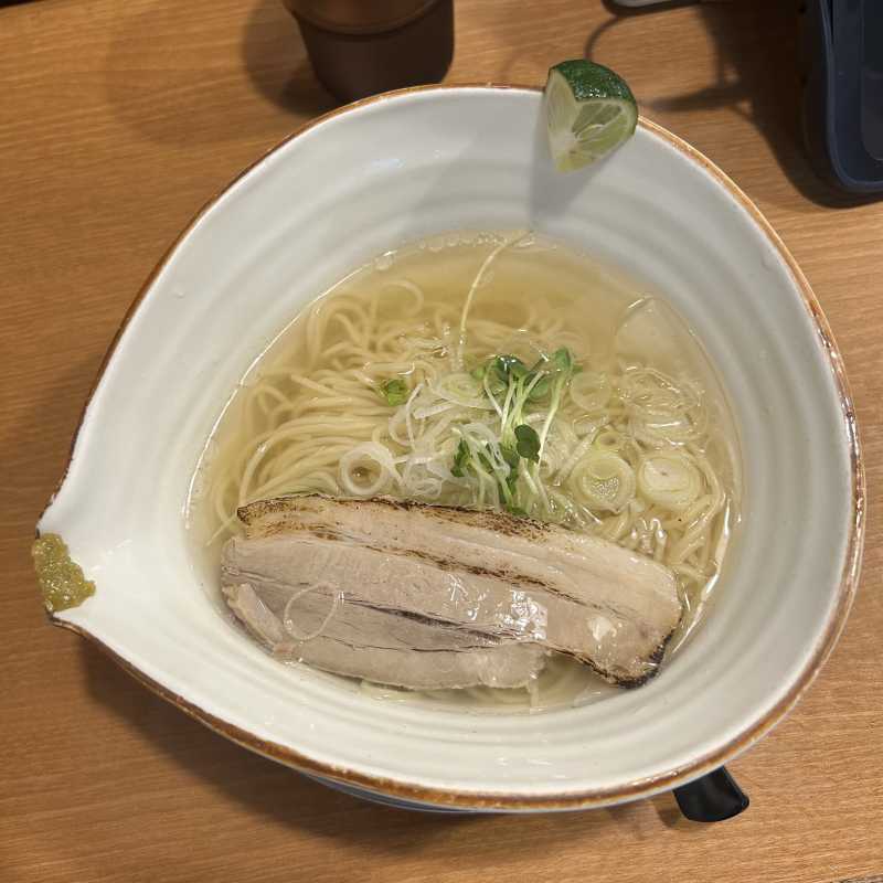 りりこんばんは