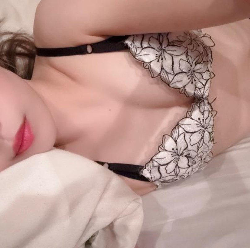 バニラリップ ♡きこ♡ お誘い待ってるょぉ?