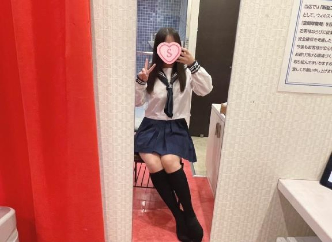 愛ドル学園　☆制服着たまま部☆ 持田　しずく ありがとう❤️