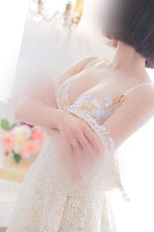 高松しらゆき姫 そら【プレミア】 もう半分???