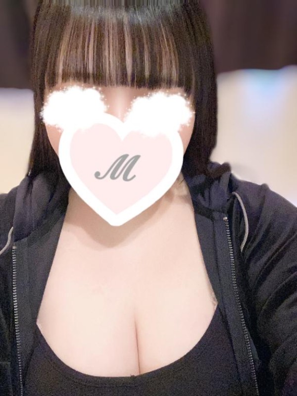 赤と黒 小鳥◇ももか 気分一新してお待ちしてます?