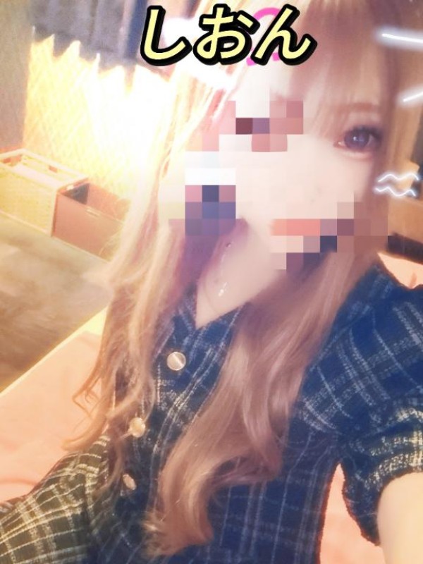 しおん【ロイヤルOP対応】出勤してます?