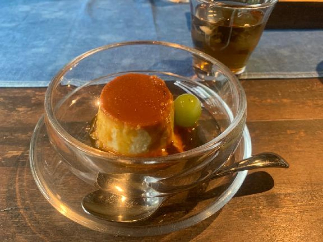 愛ドル学園　☆制服着たまま部☆ 天音　もこ☆ロリ体型の柔肌少女 おやつ