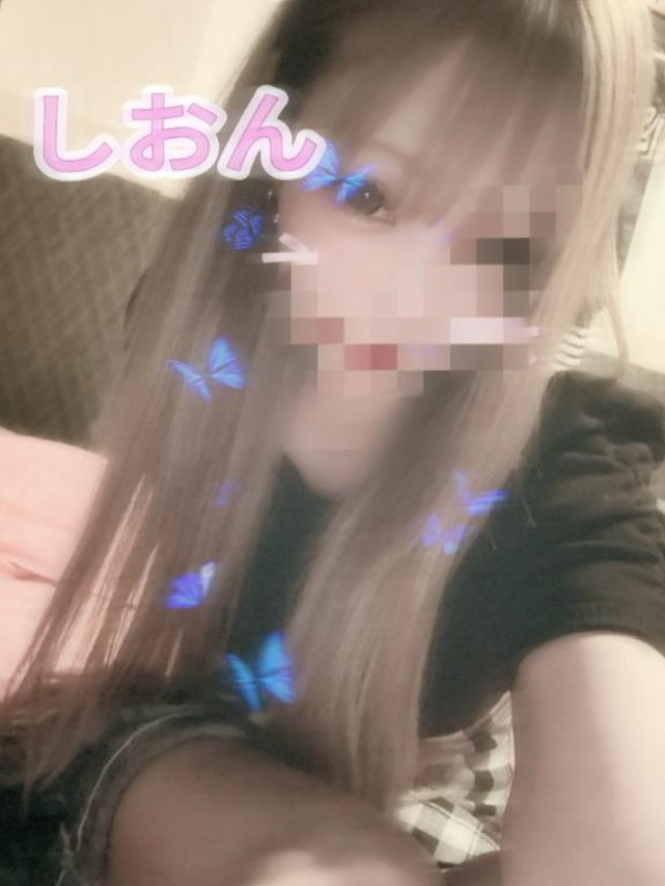 しおん【ロイヤルOP対応】出勤してます?