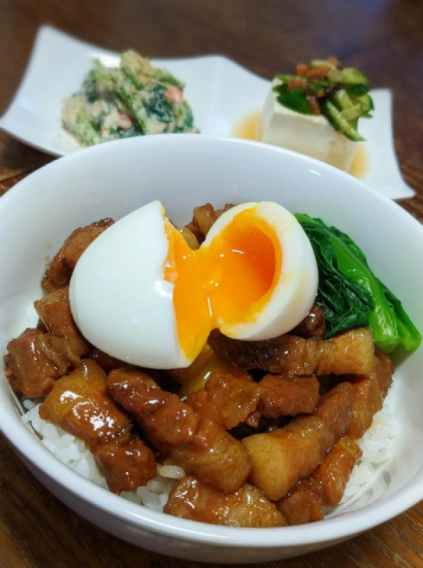 道後トレビの泉 結城　こはく☆溢れ出るエロス 出勤日?