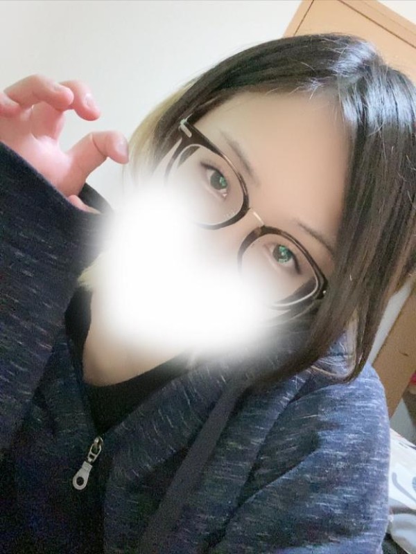 れお♡誰もが振り返る最高彼女明日もよろしく?(すっぴん)