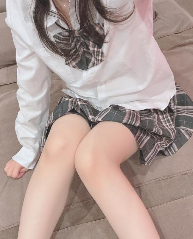 愛ドル学園　☆制服着たまま部☆ まお☆極上ふわふわおっぱい ????