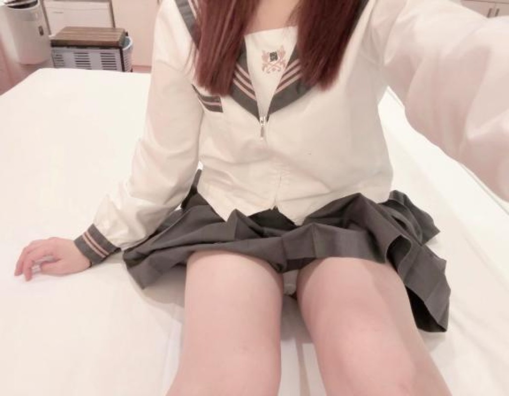 愛ドル学園　☆制服着たまま部☆ 白川　ゆずな☆止まらない可愛さ *??*