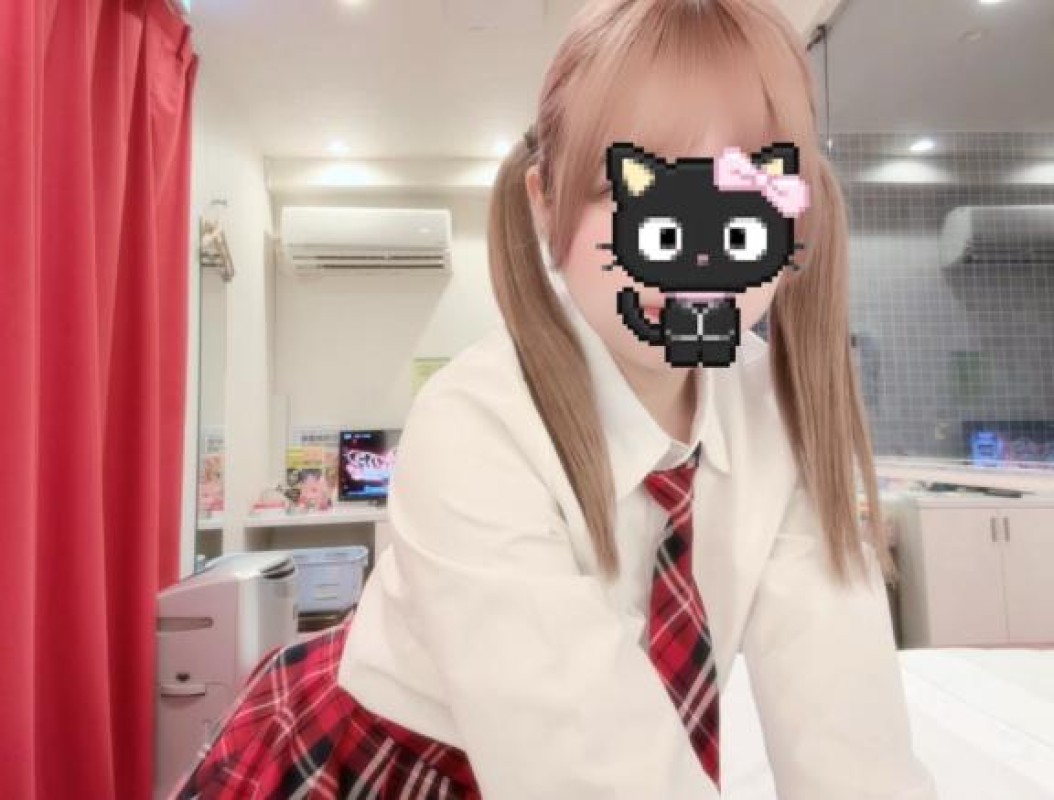 愛ドル学園　☆制服着たまま部☆ 白川　ゆずな☆止まらない可愛さ ??