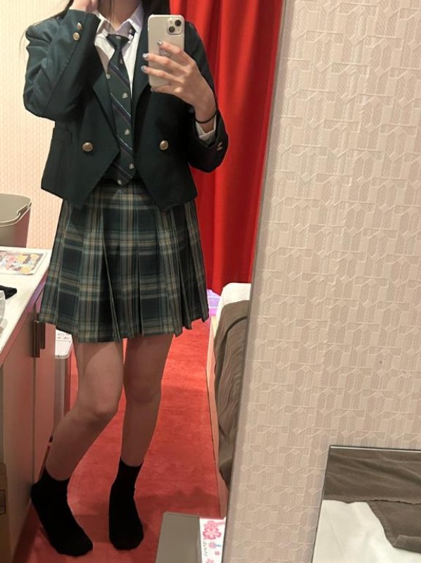 乃坂　もか☆ときめき届けます♡優等生の裏側?