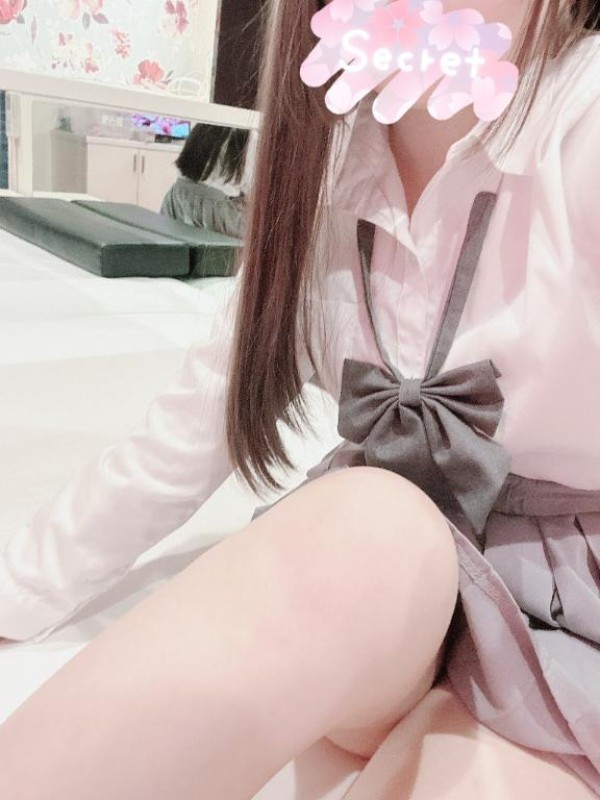 愛ドル学園　☆制服着たまま部☆ つむぎ☆甘えん坊なMっ子 出勤??