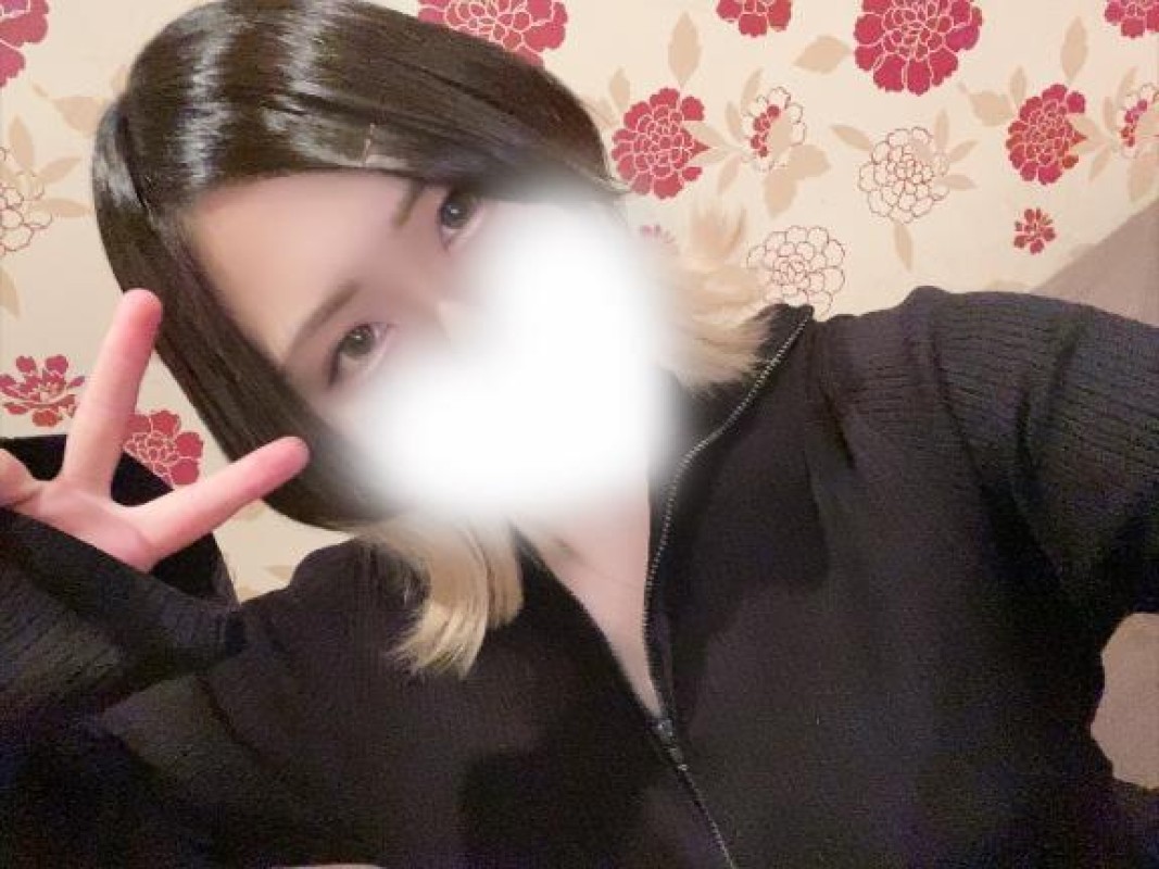 れお♡誰もが振り返る最高彼女出勤しております?