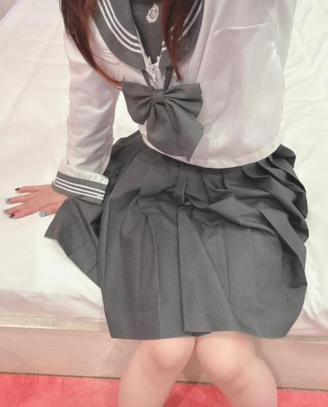 愛ドル学園　☆制服着たまま部☆ まお☆極上ふわふわおっぱい 今日もっ??