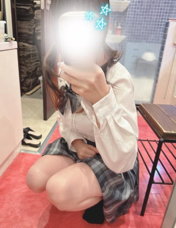 愛ドル学園　☆制服着たまま部☆ まお☆極上ふわふわおっぱい ???*ﾟ?｡?????｡?????*ﾟ?｡???｡??