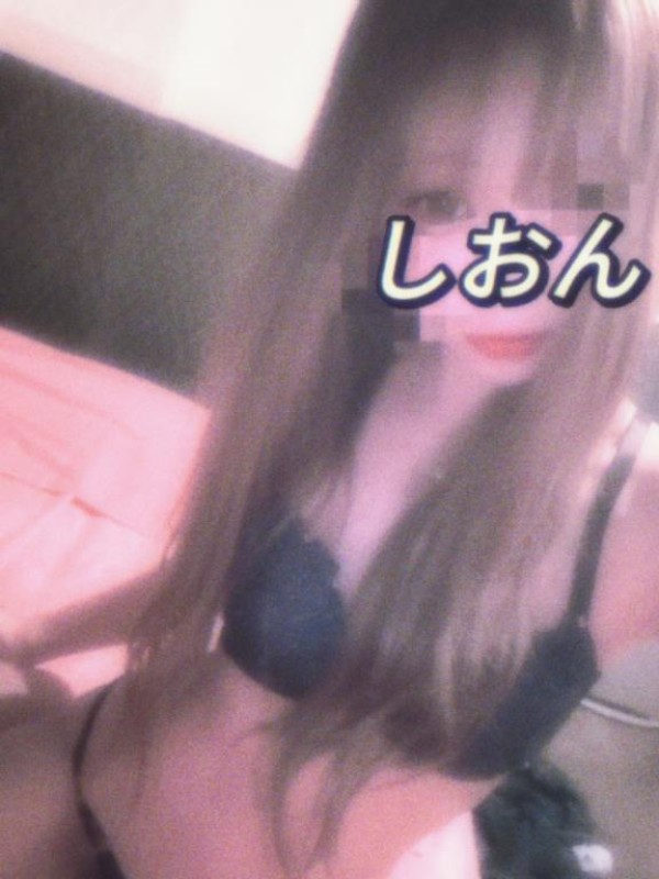 しおん【ロイヤルOP対応】出勤?