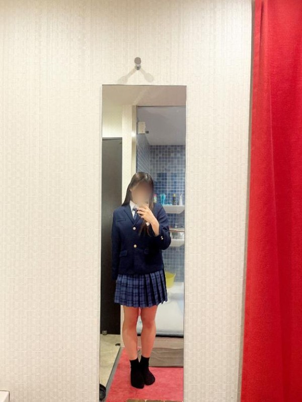 愛ドル学園　☆制服着たまま部☆ りず☆ 笑顔満開☆チェリーガール お礼?