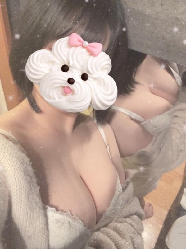 2026年06月04日 16:30 赤と黒中田　りり【ロイヤルOP対応】(22)の写メブログ：もっちゅりんの画像