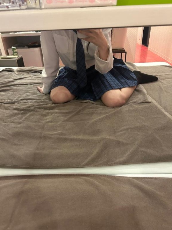 愛ドル学園　☆制服着たまま部☆ 乃坂　もか☆ときめき届けます♡ 事件や！！