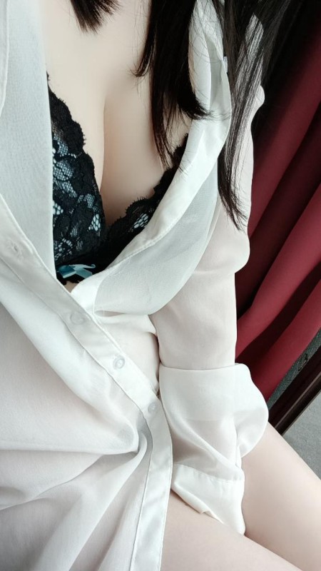 巴♡まみ【ロイヤルOP対応】いつ迫ってきてもおかしくない