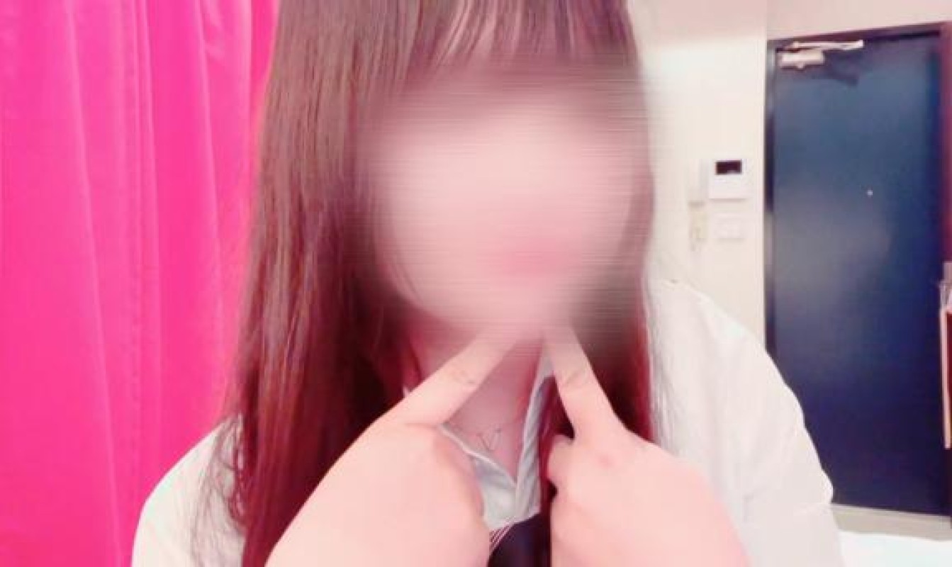 愛ドル学園　☆制服着たまま部☆ ふうあ☆未経験・黒髪・18才！ ?