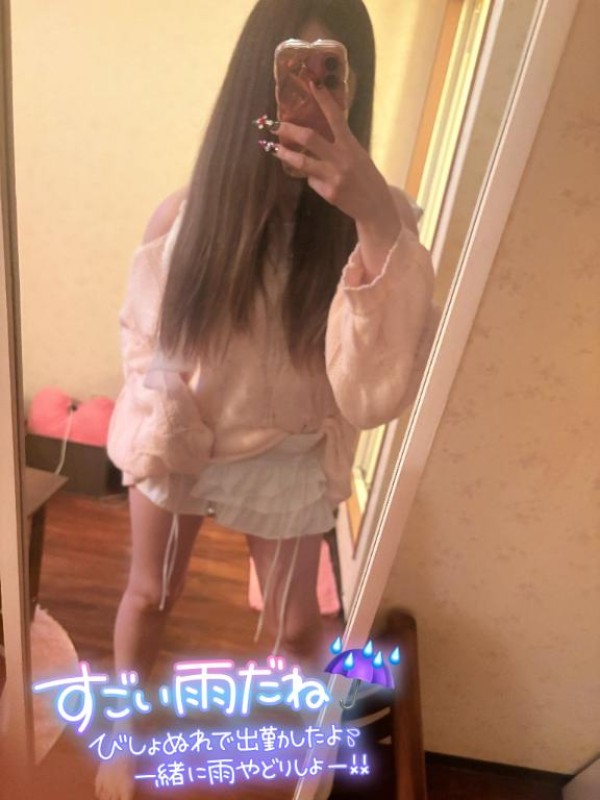 成瀬　ゆあ【ロイヤルOP対応】【??水も滴るいい女...?】