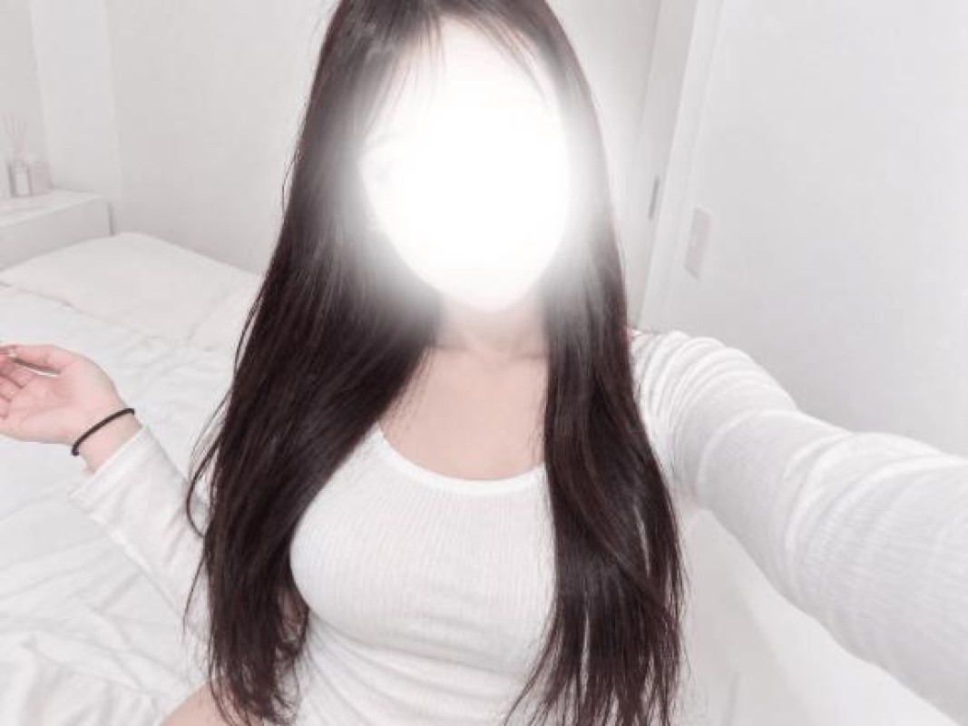 愛ドル学園　☆制服着たまま部☆ ひなり☆清楚女子アナ系美女 今日出勤します????
